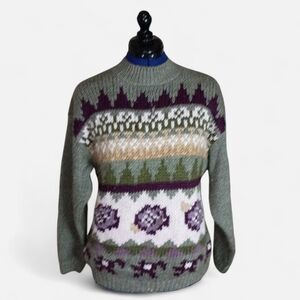 Vintage Shenanigans Hand-Knitted Sweater Size Large